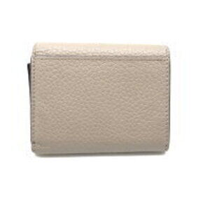 Louis Vuitton fold Capucines Tri Wallet Taurillon Leather